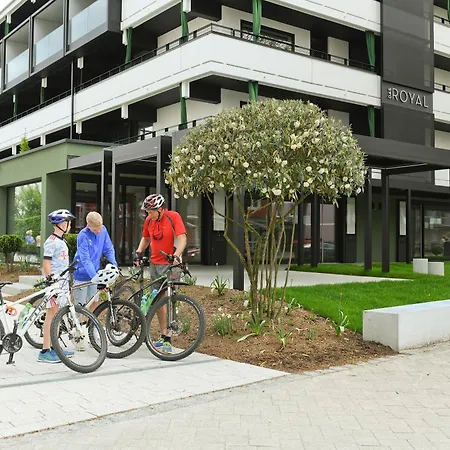 Das Royal Aparthotel 4*